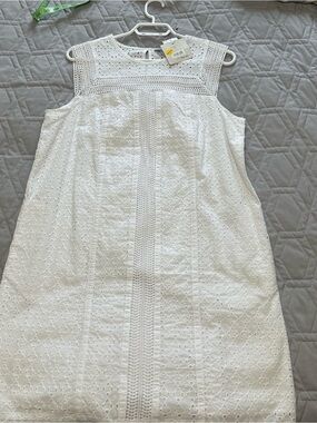 Sz M⭐️NWT Denver Hayes White Lined Cotton Eyelet Sleeveless Shift Dress PTP 19”